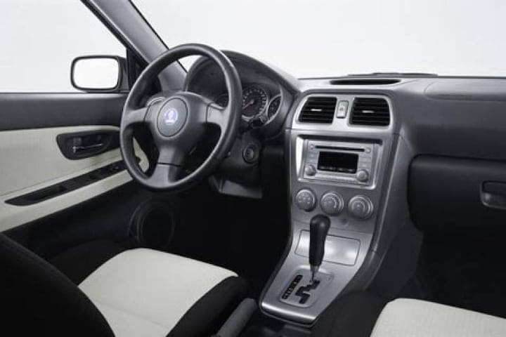 Saab 9-2X interieur