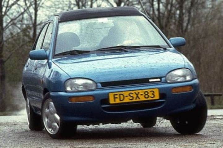 Mazda 121 GLX Cabrio Top