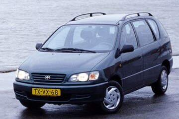Toyota Picnic 2.0 GXi