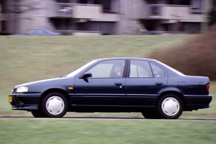 Nissan Primera 2.0 SLX 4d
