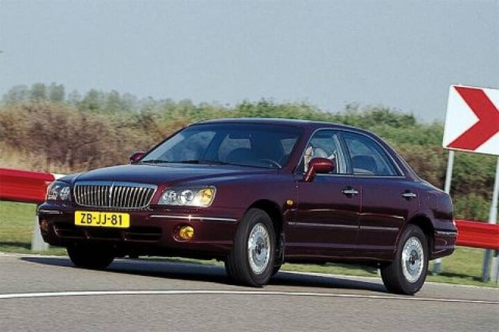 Hyundai XG 30