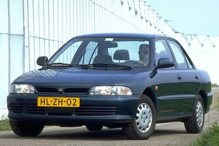 Mitsubishi Lancer 1.6 GLXi