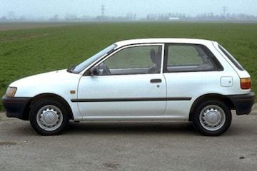 Toyota Starlet 1.3 XLi