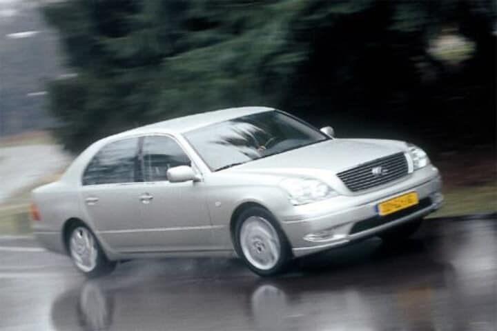 Lexus LS 430