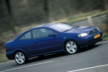 Opel Astra Coupé Turbo