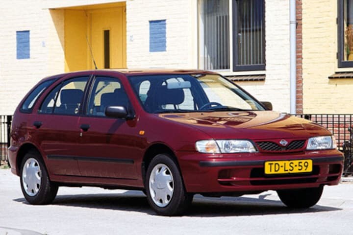 Nissan Almera 1.6 GX