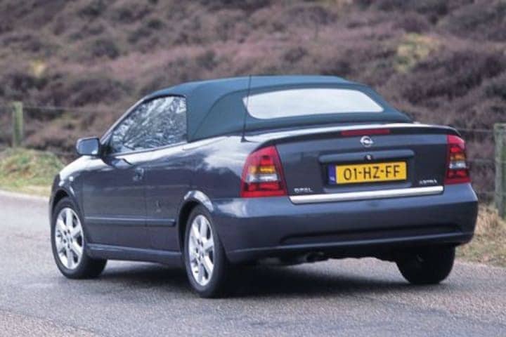 Opel Astra Cabrio 2.2-16V