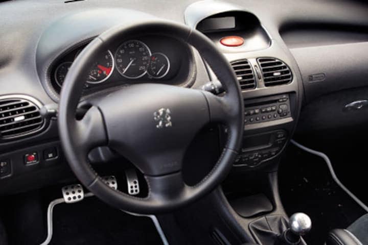 Peugeot 206 RC