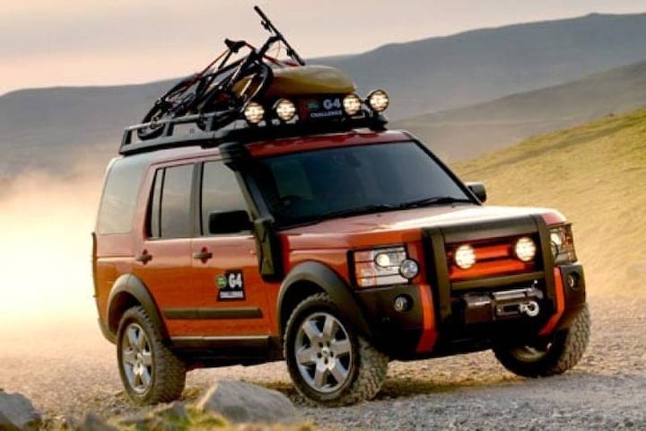 Land Rover Discovery G4 Challenge