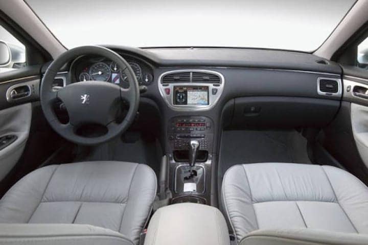 Peugeot 607 2005