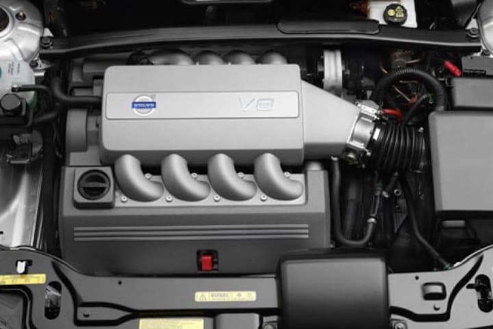Volvo XC90 V8