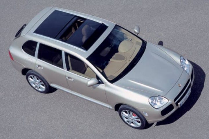 Porsche Cayenne met panoramadak