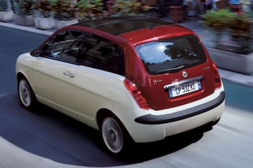 Lancia Ypsilon B-Kini
