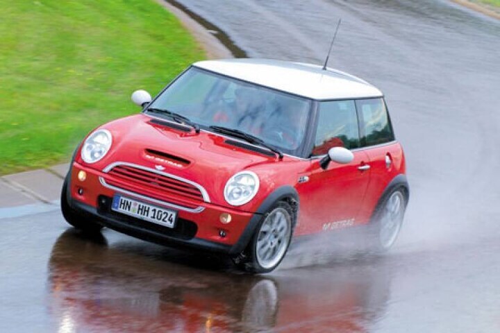 Mini 4x4