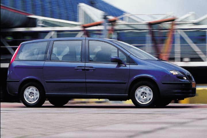 Fiat Ulysse 2.2 16v JTD Emotion
