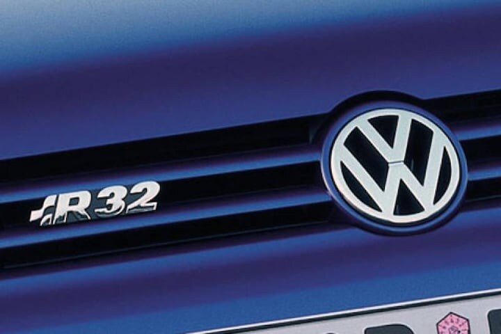 Volkswagen Golf R32