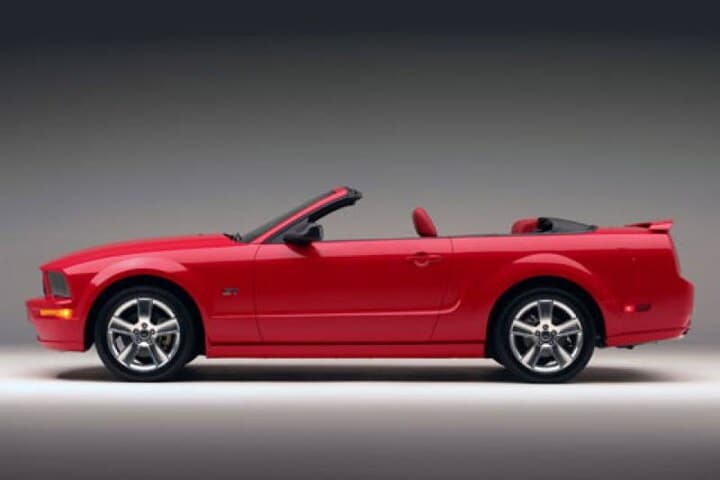 Ford Mustang Convertible