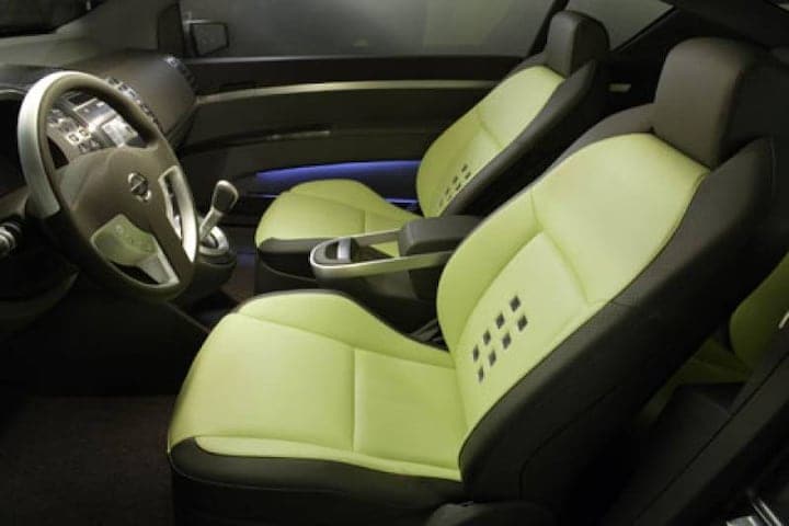 Nissan Azeal