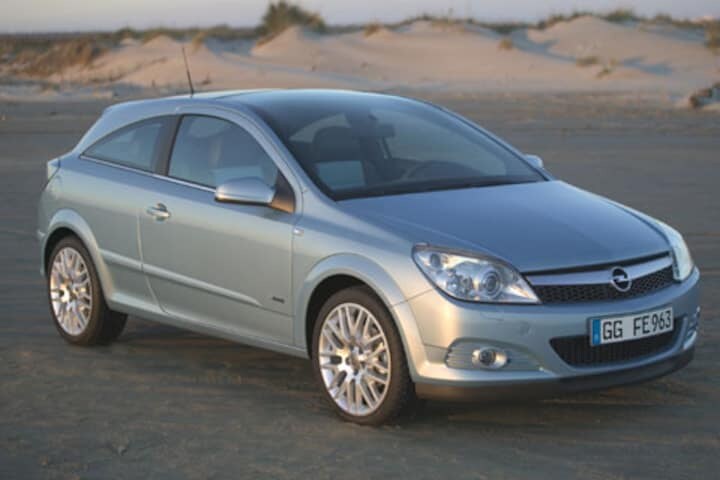 Opel Astra Hybride