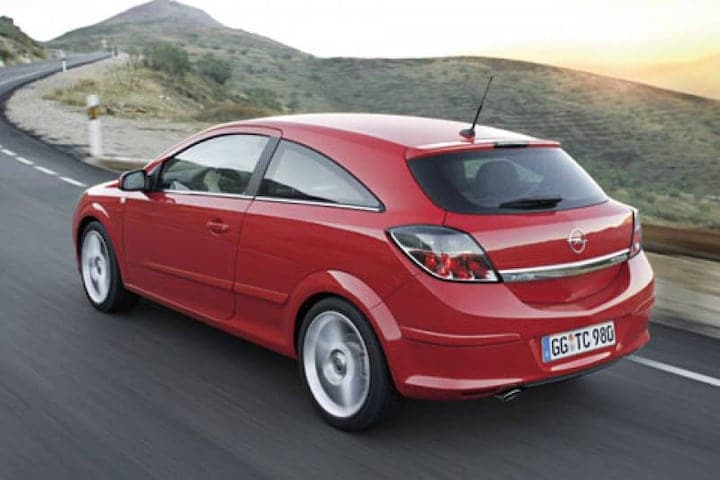 Opel Astra GTC
