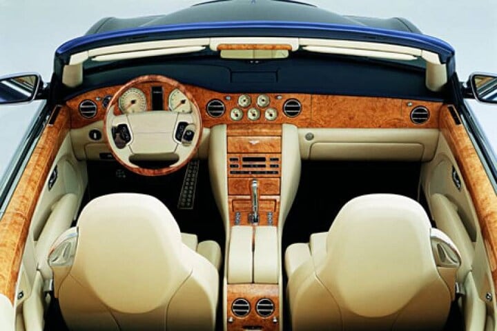 Bentley Arnage Drophead Coupé