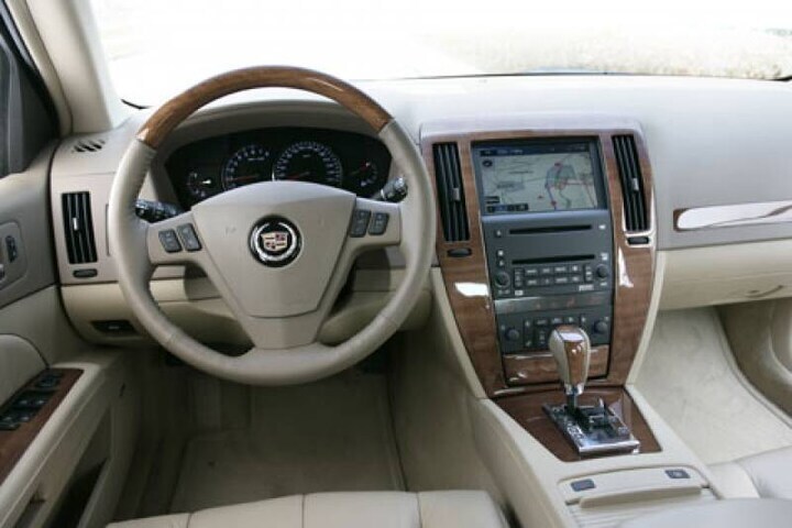 Cadillac STS
