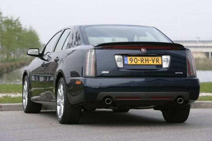 Cadillac STS