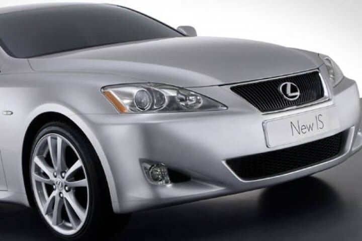Lexus IS