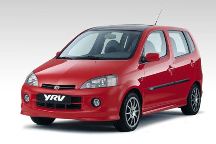 Daihatsu YRV