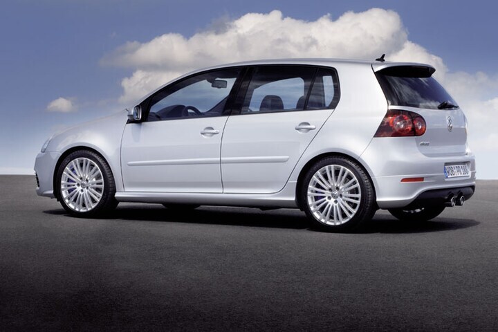 Volkswagen Golf R32