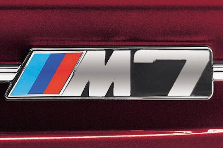 BMW M7-logo