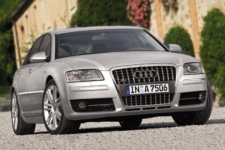 Audi S8