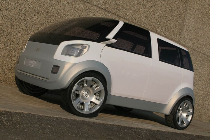 Mitsubishi Concept-EZ MIEV
