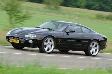 Jaguar XKR