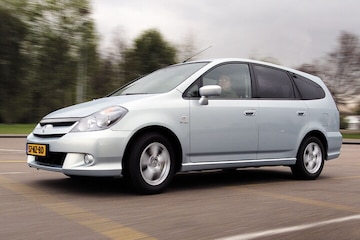 Honda Stream 2.0 ES