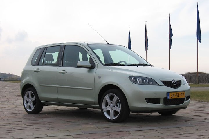 Mazda 2