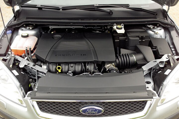 Ford Focus 2.0 16V Titanium