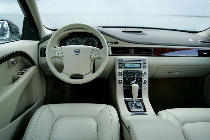 Volvo S80