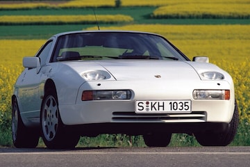 Porsche 928