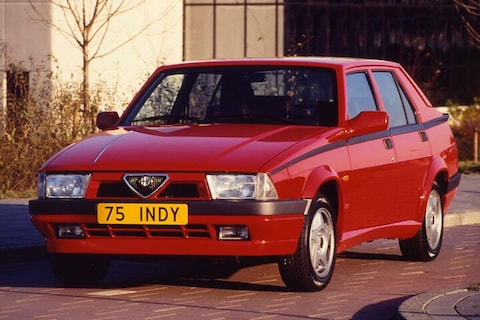 Alfa Romeo 75 2.0 Twin Spark