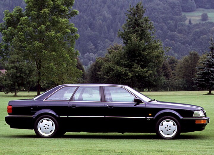 Audi V8