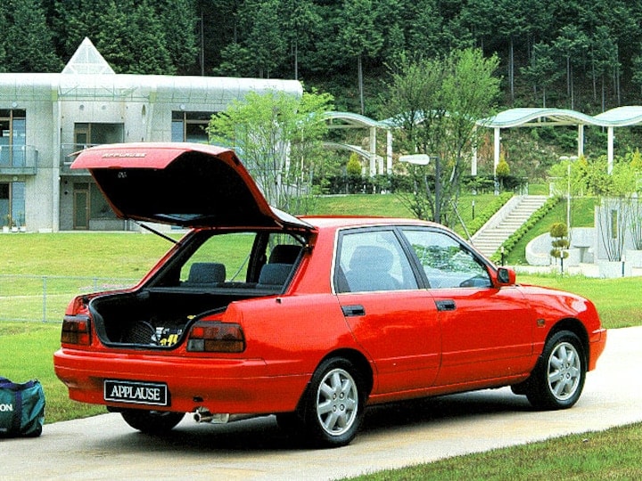 Daihatsu Applause
