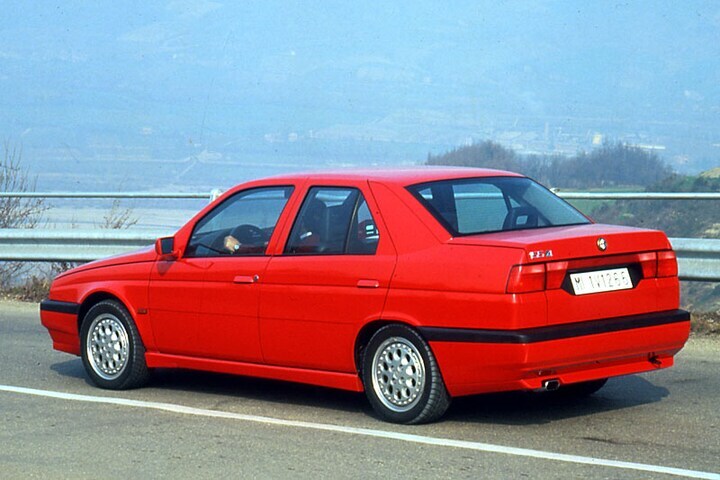 Alfa Romeo 155