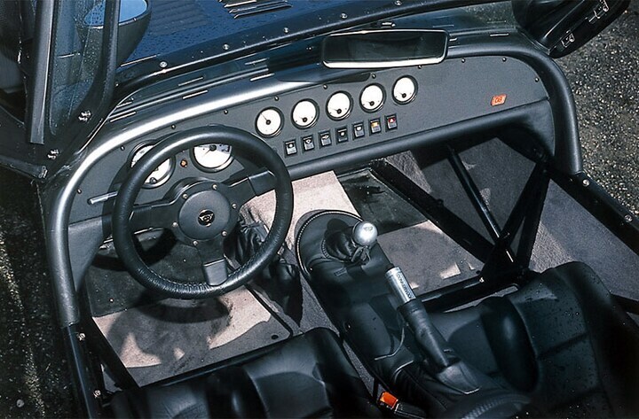 Donkervoort D8 - interieur