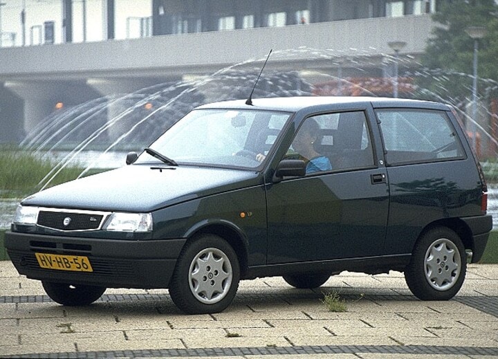 Lancia Ypsilon