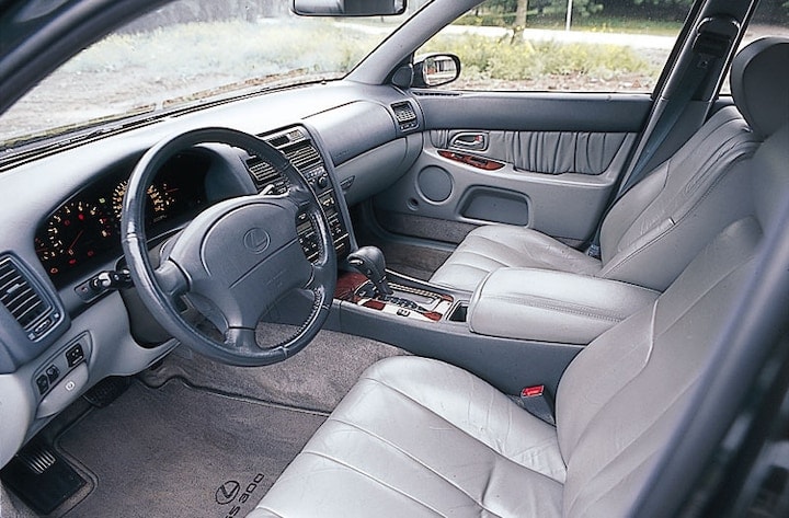 Lexus GS - interieur