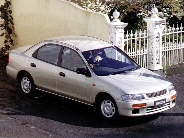 Mazda 323