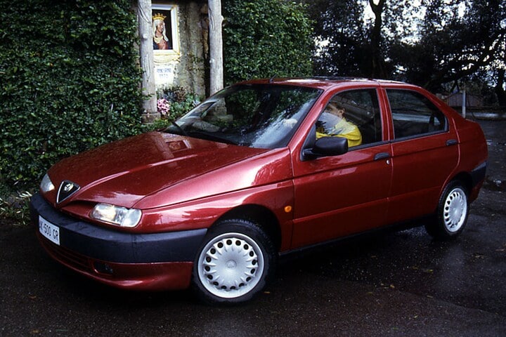 Alfa Romeo 146