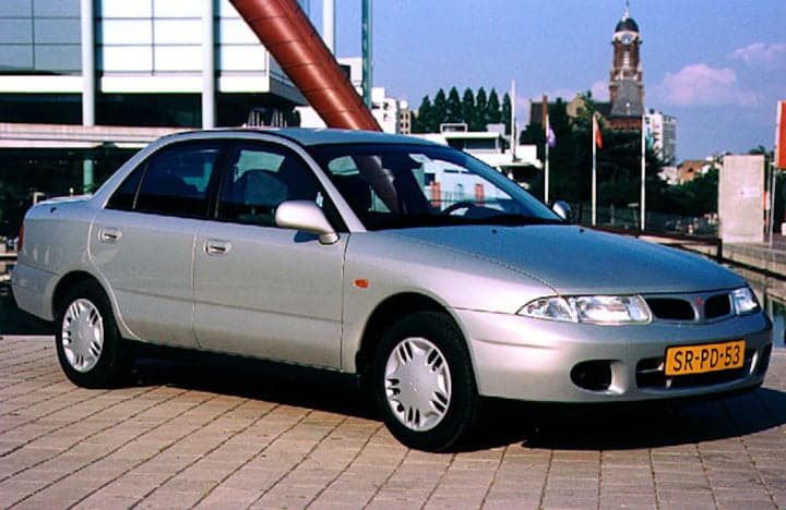 Mitsubishi Carisma