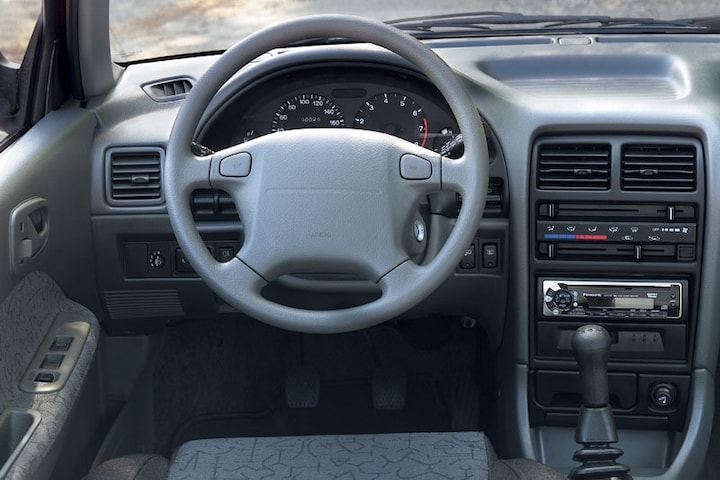 Subaru Justy - interieur